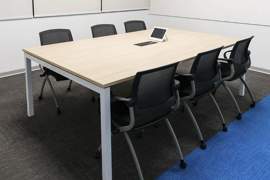 MESA DE JUNTAS BASE METALICA